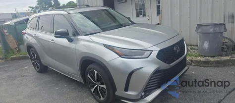 2021 Toyota Highlander Xse z USA, uszkodzony, nr VIN 5TDLZRAH9MS058946